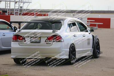 media/Mar-30-2025-Speed Ventures (Sun) [[39e6b1441d]]/Green/Grid/